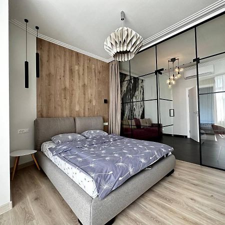 Sea Symphony 3-Bedrooms Lux Apartment Odessa Zewnętrze zdjęcie