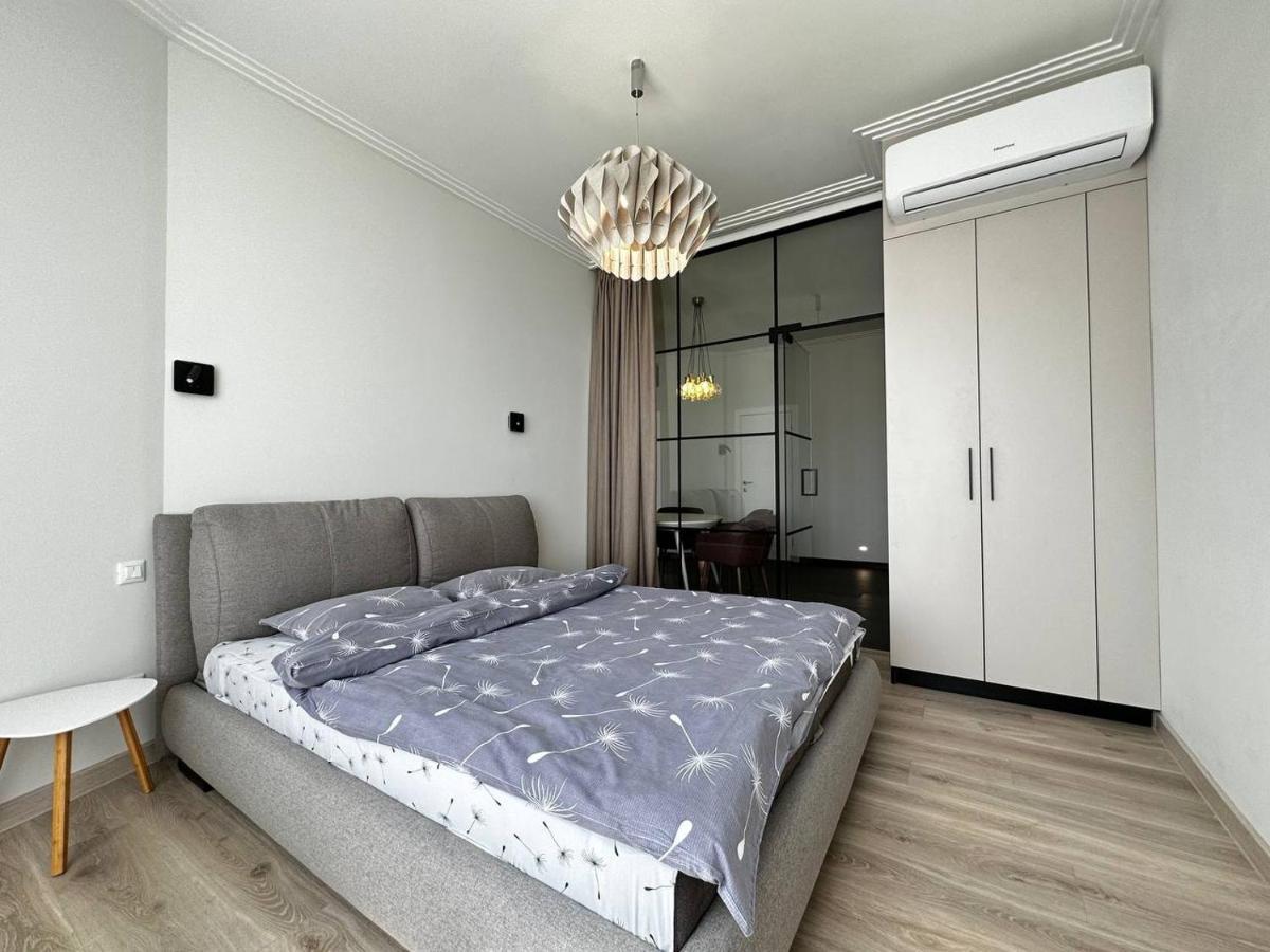 Sea Symphony 3-Bedrooms Lux Apartment Odessa Zewnętrze zdjęcie